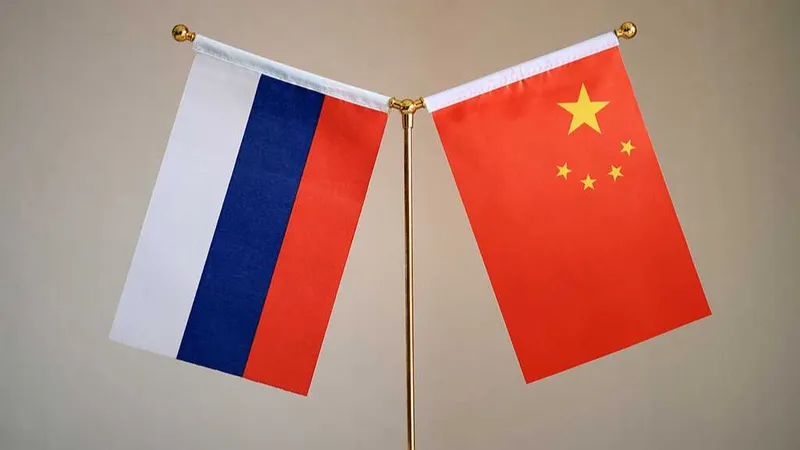 Xi Jinping se reúne con Putin en Biskek, Kirguistán
