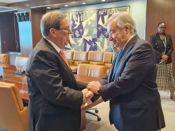 Canciller cubano dialoga con secretario general de ONU sobre bloqueo de Estados Unidos contra Cuba