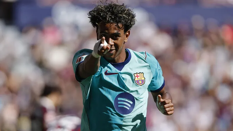 Lamine Yamal iguala otro récord de Lionel Messi con el Barcelona