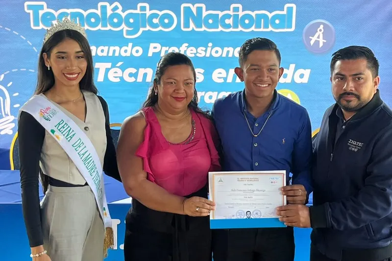 Tecnológico Nacional gradúa a 244 nuevos técnicos profesionales