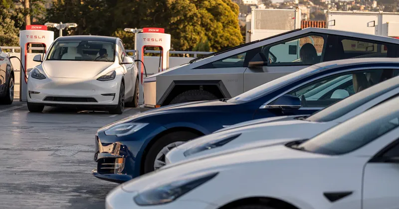 Menos choques, pero reparaciones más caras: así será el futuro de los seguros automotores