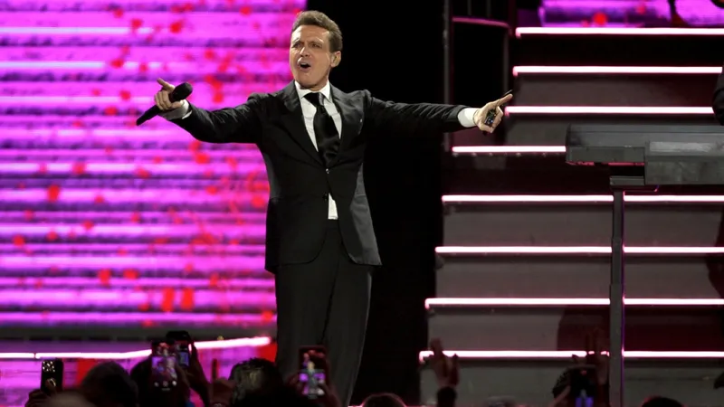 Salen a la luz importantes detalles de Luis Miguel: ¿Cuánto tiempo estuvo hospitalizado y qué le hicieron?