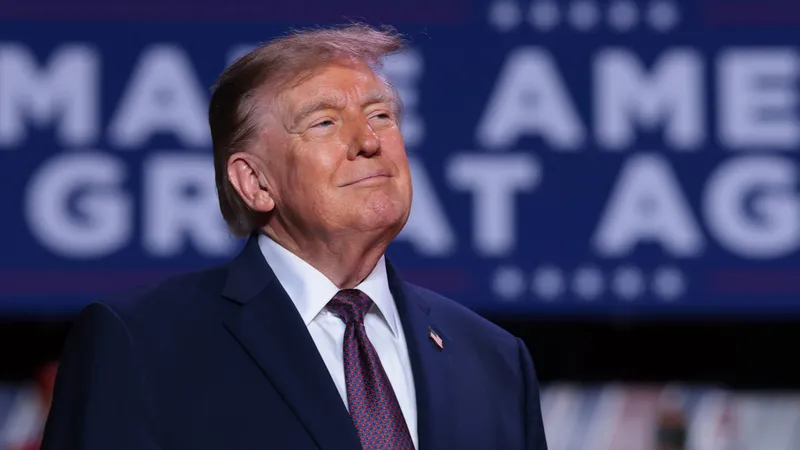 Trump levanta varios aranceles antirrusos contemplados en la reciente ley "infernal"