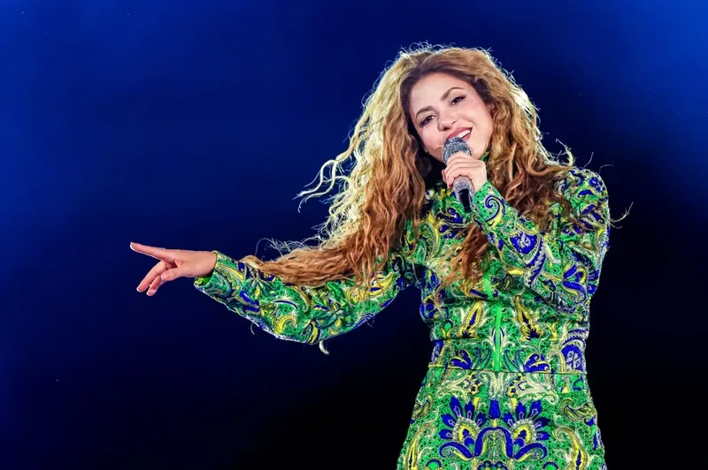 Shakira regala boletos para show en Brooklyn a trabajadores del Mundial y voluntarios por Venezuela, y más momentos inspiradores