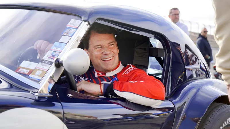 “La calidad y la nueva plataforma” para coches eléctricos: las grandes obsesiones de Jim Farley, CEO de Ford