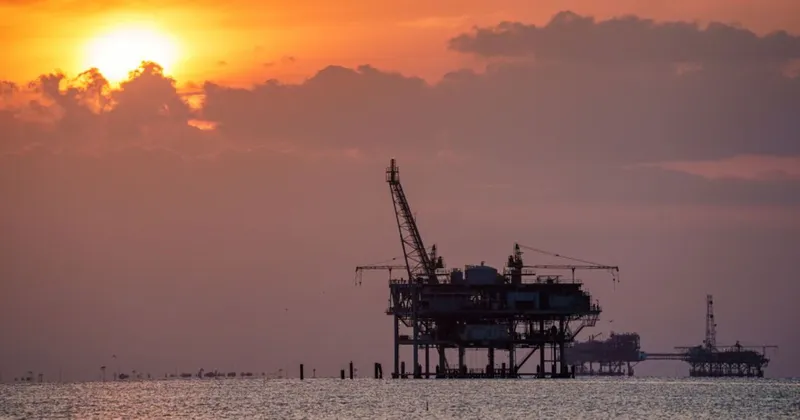 Eni y Repsol contemplan vender parte del principal yacimiento de gas natural de Venezuela