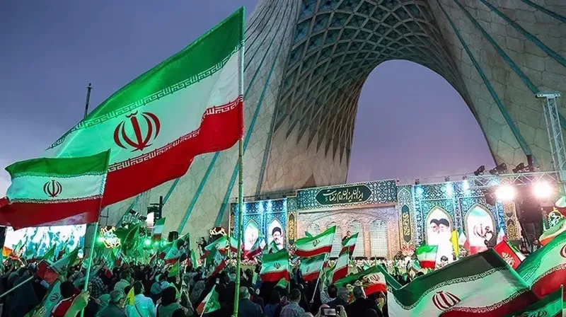 Trump tacha de “falsa” la afirmación de que se interrumpió el diálogo entre EEUU e Irán