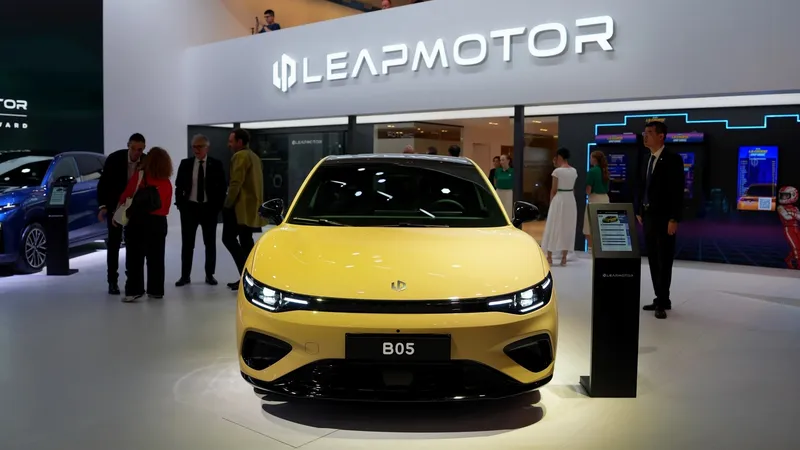 Solo 4 meses después de ponerlo a la venta, Leapmotor ya ha recibido más del 12.000 pedidos por su Golf eléctrico
