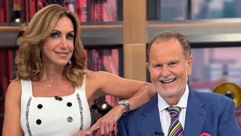 La diferencia de opiniones entre Lili Estefan y Raúl de Molina que elevó la tensión en el show en vivo