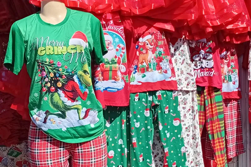 Mercado Oriental: dinamismo y negocios en Navidad