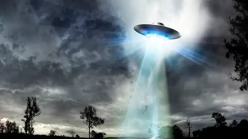 Vidente asegura que habrá una invasión alienígena durante el Mundial
