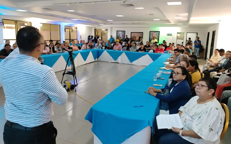 Sistema Educativo Nacional inicia taller para fortalecer la evaluación de los aprendizajes