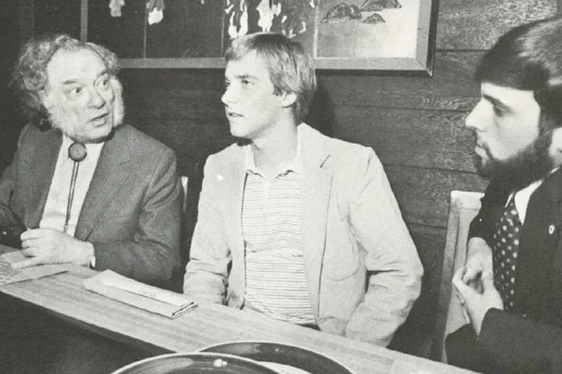 Hace 50 años, Isaac Asimov predijo la vida en 2026. Hoy vemos que tenía razón en muchas cosas