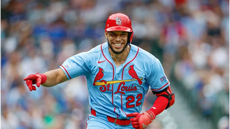 Dominicano hace historia en la MLB con tres jonrones en su debut