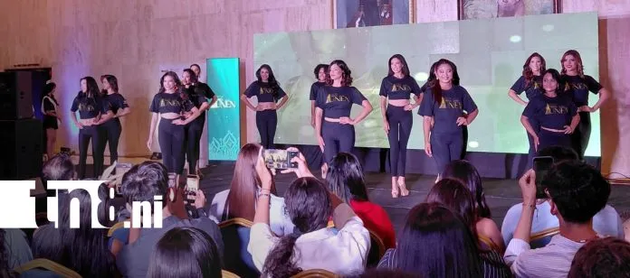 Reina UNEN 2026 presenta oficialmente a sus 16 candidatas