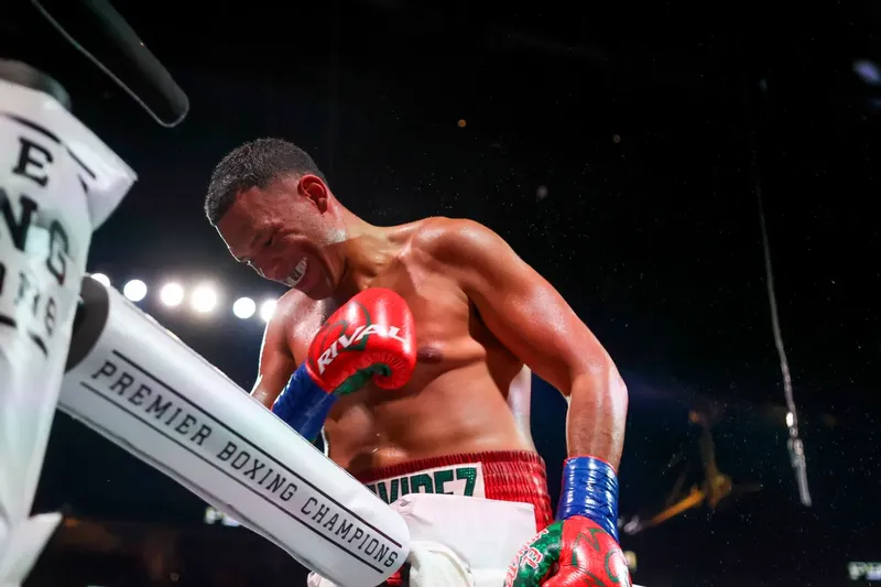 David Benavídez suena como rival inmediato para Fury