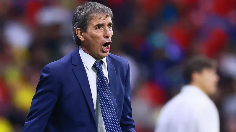Guillermo Almada, el único responsable del tropiezo del América