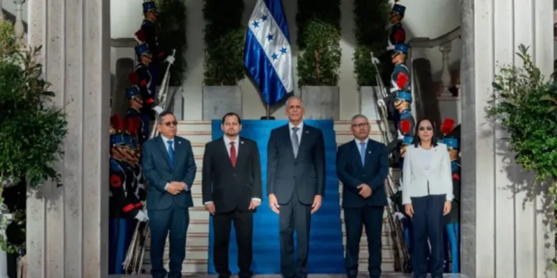 Nicaragua participa en Honduras en acto por 205 aniversario de independencia
