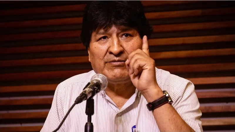 La Fiscalía de Bolivia emitió una orden de aprehensión contra Evo Morales