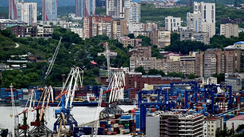 "Una nueva visión de la interconectividad global": el corredor de transporte propuesto por Putin ofrece rapidez y fiabilidad, indica experto
