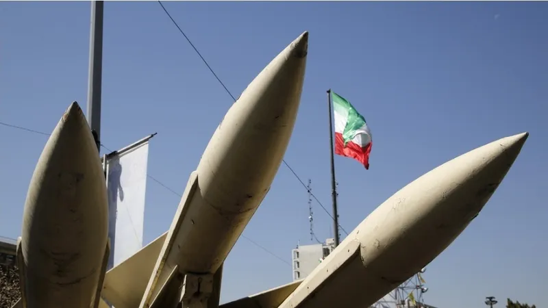 Irán asesta golpes contra la sede de la Quinta Flota de EEUU