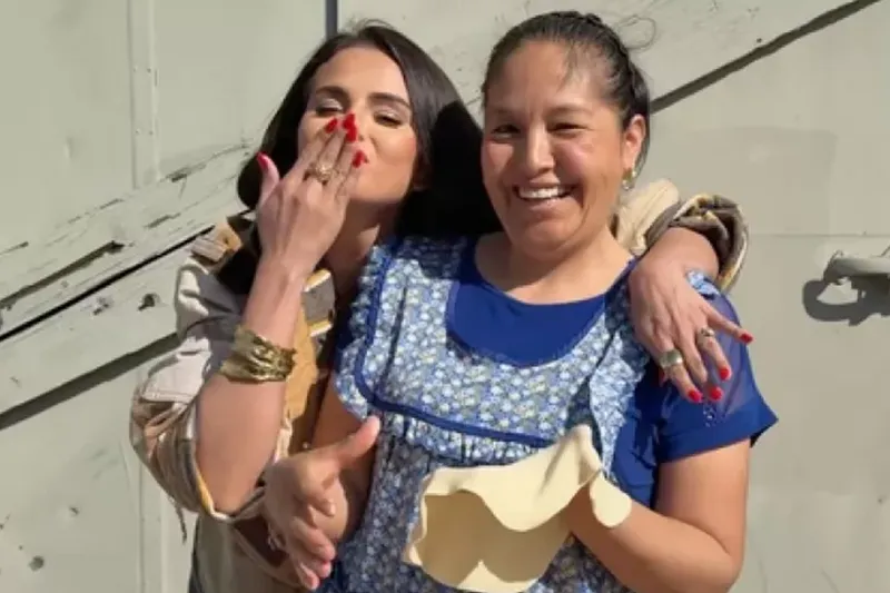 Selena Gomez rinde homenaje a sus raíces mexicanas
