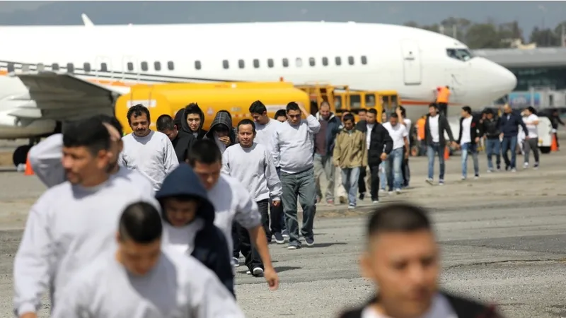Un dato desvela qué hay detrás del arbitrario ‘mapa’ de deportaciones de EE.UU