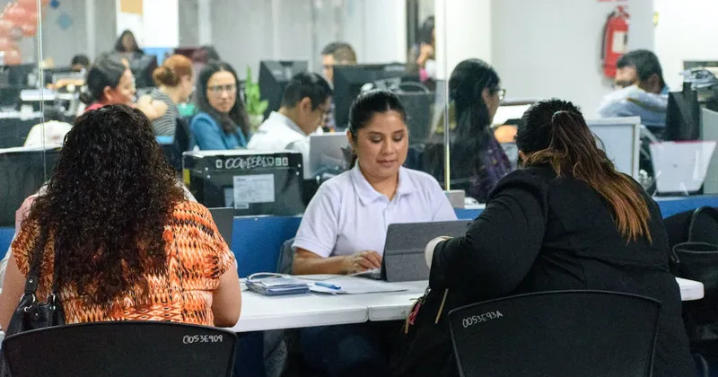 La escasez de talento en América Latina tiene otra cara: millones siguen fuera del mercado laboral