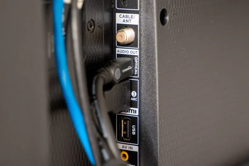 HDMI 2.2 llegará a teles y monitores el próximo año. Traerá 4K sin comprimir a tasas de fotogramas "ridículas"