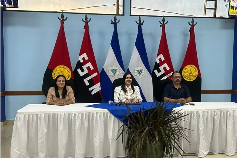 Estudiantes se benefician con nuevas obras de infraestructura