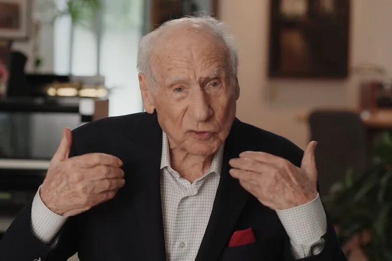 "Más os vale grabarme ahora, porque ya tengo 100 años". Para Spaceballs 2, Mel Brooks quiso tener sus escenas rodadas lo antes posible