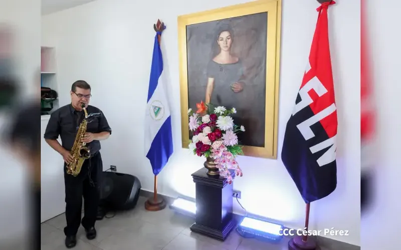 Celebran 104.º aniversario del natalicio de Lolita Soriano con recital de poesía