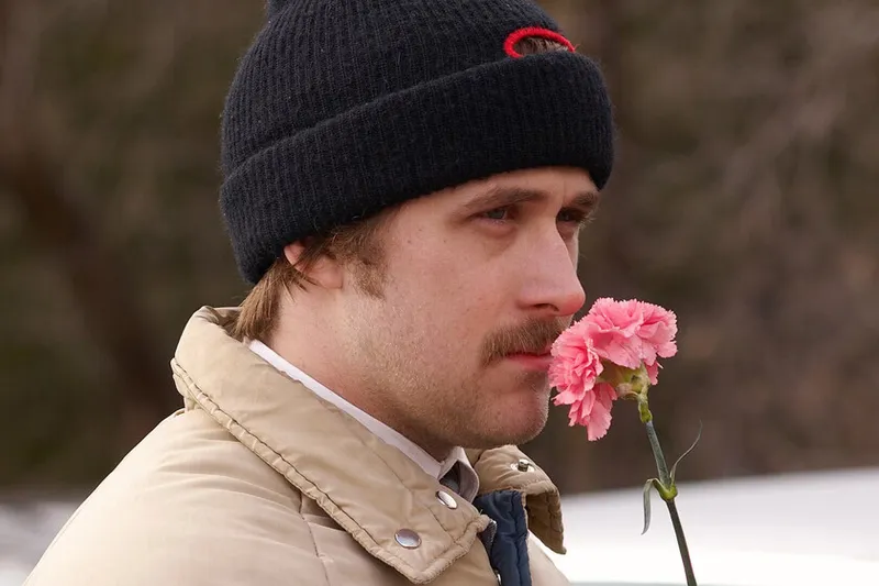 "De repente estaba gordo y sin trabajo". Ryan Gosling engordó 27 kilos para impresionar a Peter Jackson y este lo despidió, pero no tanto por eso