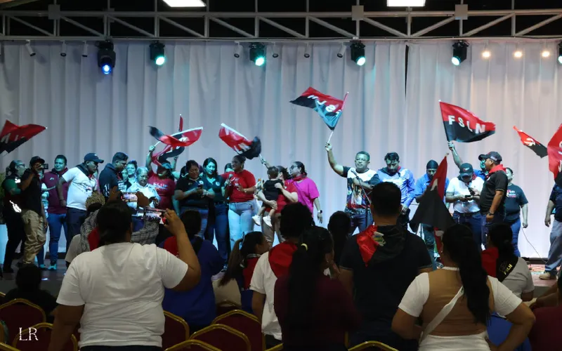 Bonanza celebra el 47/19 con una emotiva cantata de amor, unidad y compromiso revolucionario
