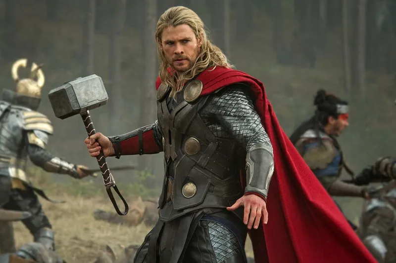 Parece que Marvel está a punto de entregar el Mjolnir de Thor a la última persona que debería empuñarlo, pero son tiempos desesperados