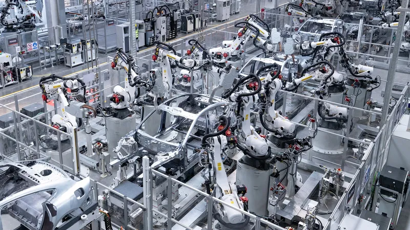 Xiaomi prepara la llegada a Europa el año que viene buscando profesionales en un área clave para vender sus coches eléctricos