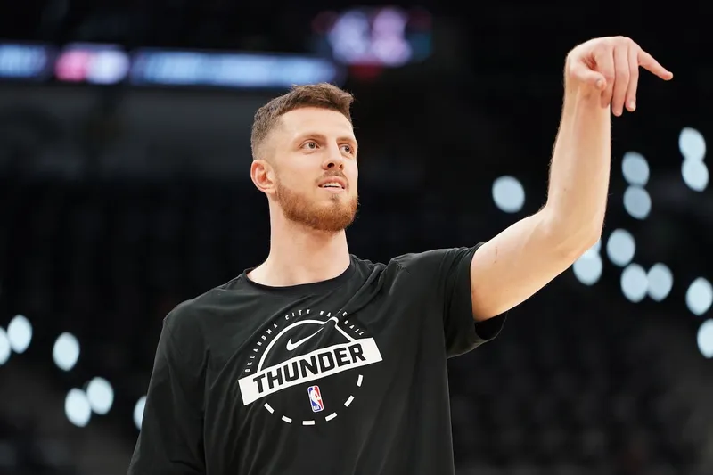 Isaiah Hartenstein renueva por 3 años y 75 millones