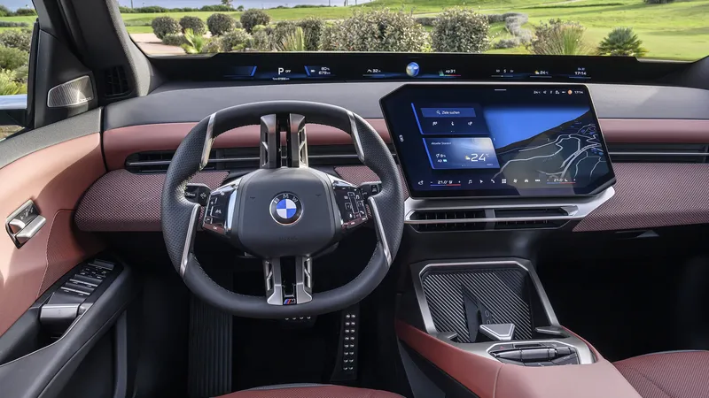 Pese a no ser barato, con 10.000 ventas y 50.000 pedidos, este SUV eléctrico de BMW se corona como ‘el rey de Europa’