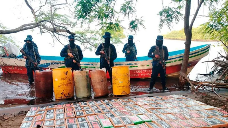 Autoridades nicaragüenses incautan 132 paquetes de cocaína