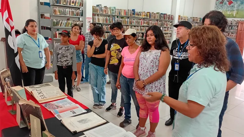 Exposición de libros destaca la historia del Triunfo de la Revolución Popular Sandinista en Managua