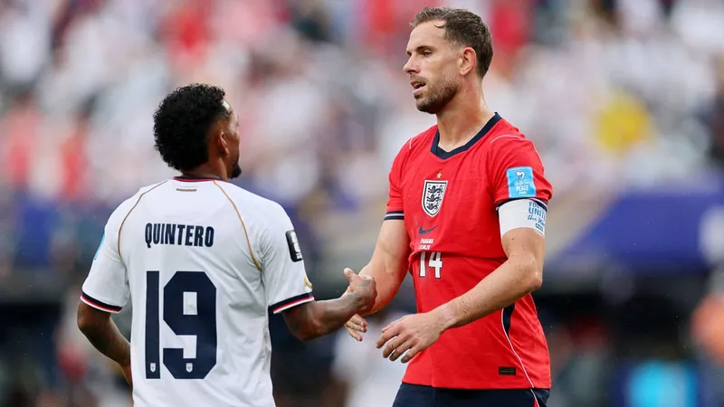 Jordan Henderson firmó contrato con Chelsea