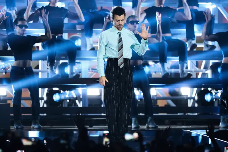Harry Styles rompe récord Guinness por mayor número de shows en el Estadio Wembley
