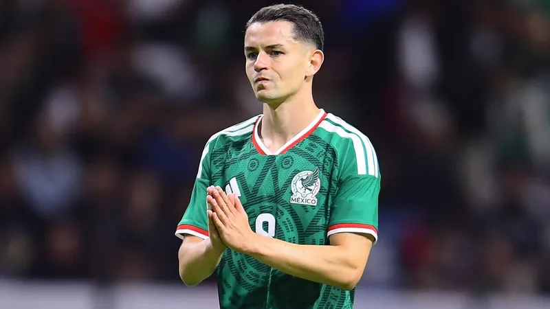 Álvaro Fidalgo, ilusionado con la juventud de la Selección Mexicana