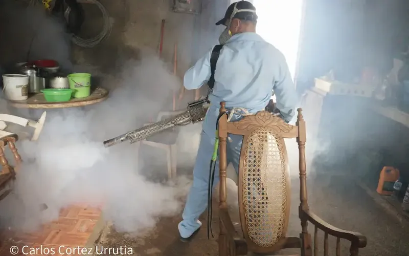 MINSA despliega brigadistas para prevenir el dengue en el barrio Óscar Turcios