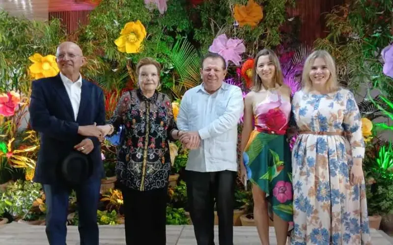 La artista Celia Lacayo inaugura exposición y presenta Trazo de mi alma en Granada