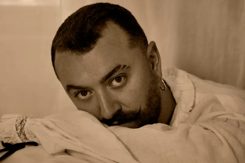 Sam Smith anuncia su quinto álbum, ‘Hazel Eyes’, y presenta emotivo nuevo sencillo ‘My Guy’