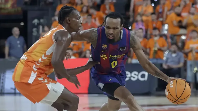 Fácil debut para el Barça en la Liga Endesa 26-27 y Clásico en el Palau para cerrar el año