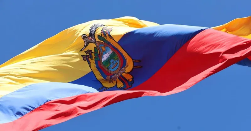 Ecuador detiene a exalcalde señalado como presunto financista de la banda Los Lobos