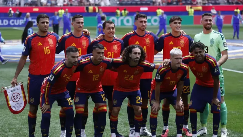 El 1x1 de España: heroico Mikel Merino