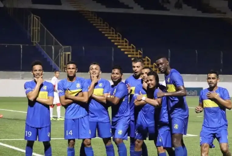 Duelo de invictos, Unan ante Managua F.C en el Nacional.